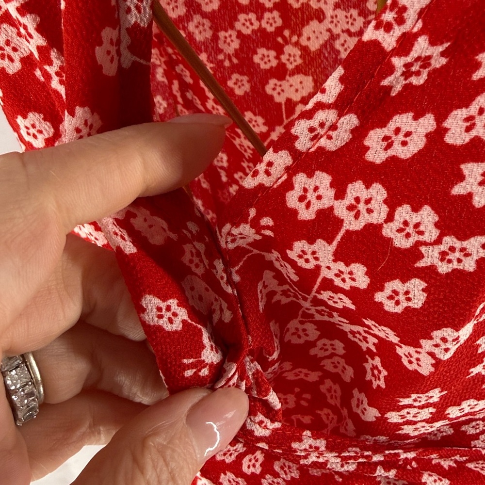Red Floral Crepe Wrap Dress with Ruffle Sleeves - Small - Picture 14 of 15